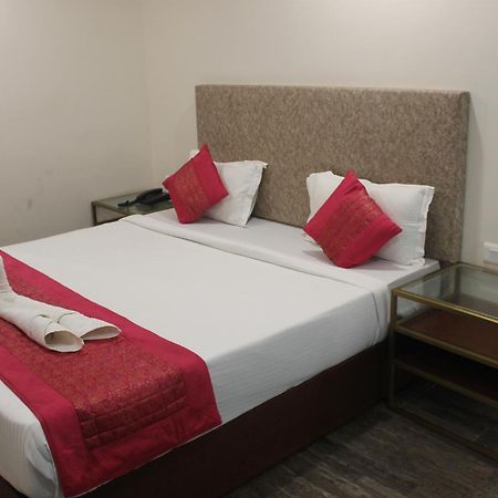 Hotel Sea N Sand - Berries Group Digha  Bagian luar foto