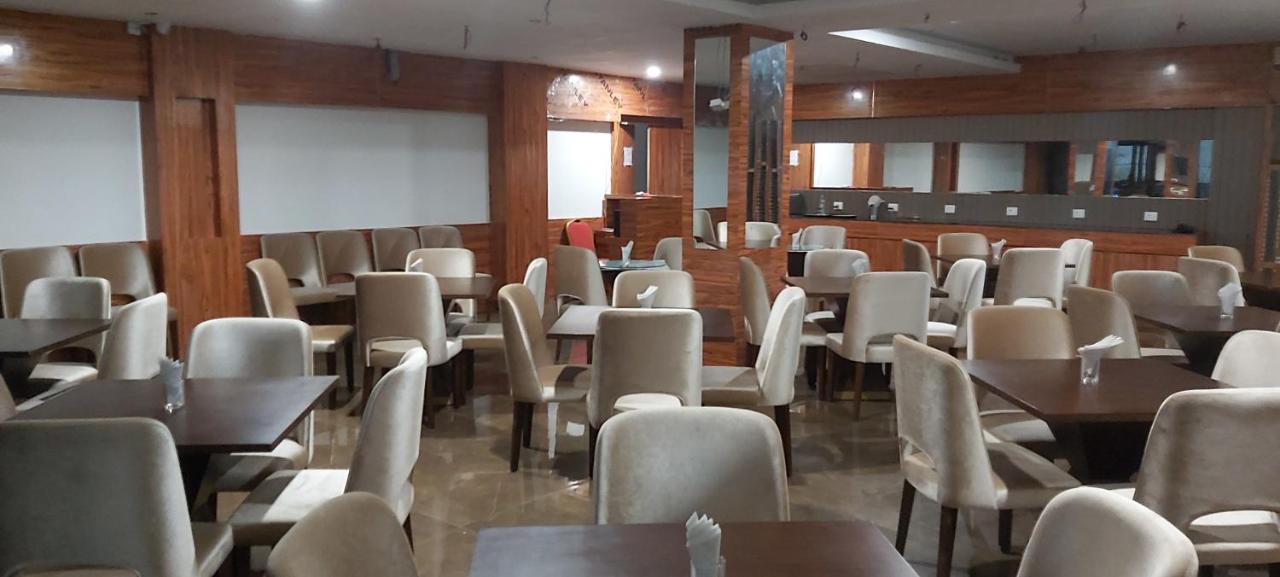 Hotel Sea N Sand - Berries Group Digha  Bagian luar foto